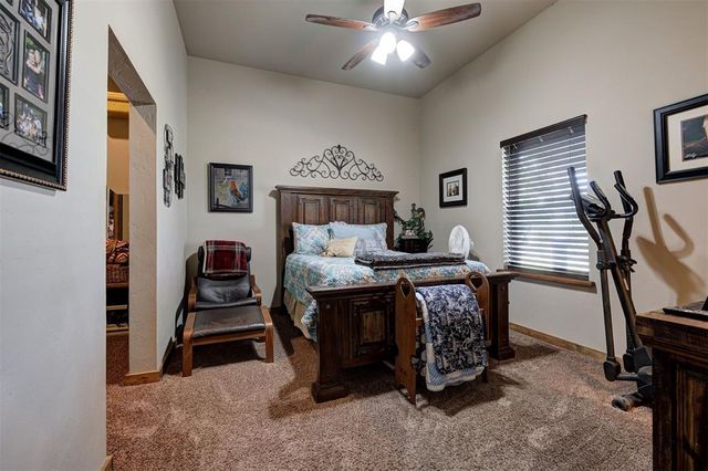 330730 E 860 Road, Wellston, OK 74881