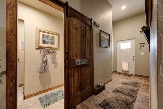 330730 E 860 Road, Wellston, OK 74881