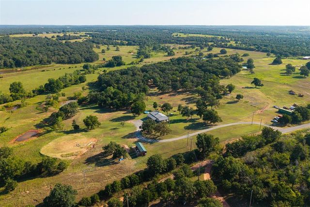 330730 E 860 Road, Wellston, OK 74881