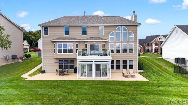 343 Bluff View Circle, St Louis, MO 63129
