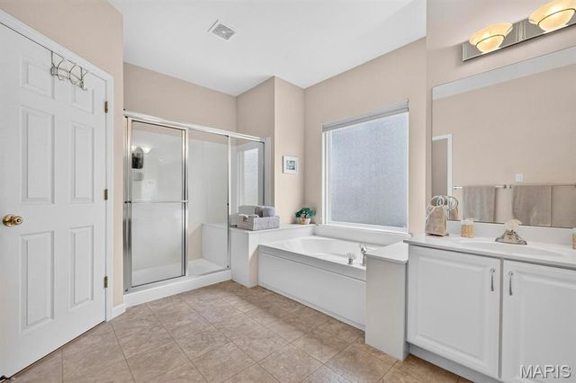 343 Bluff View Circle, St Louis, MO 63129