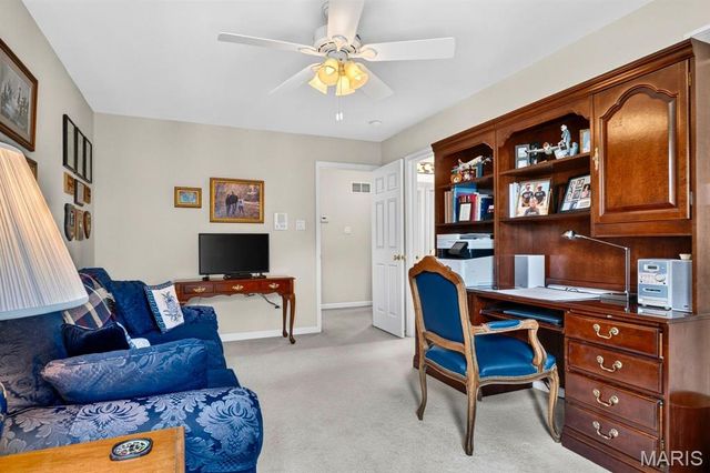 343 Bluff View Circle, St Louis, MO 63129