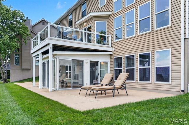 343 Bluff View Circle, St Louis, MO 63129