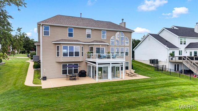 343 Bluff View Circle, St Louis, MO 63129