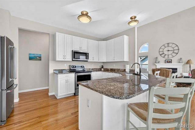 343 Bluff View Circle, St Louis, MO 63129