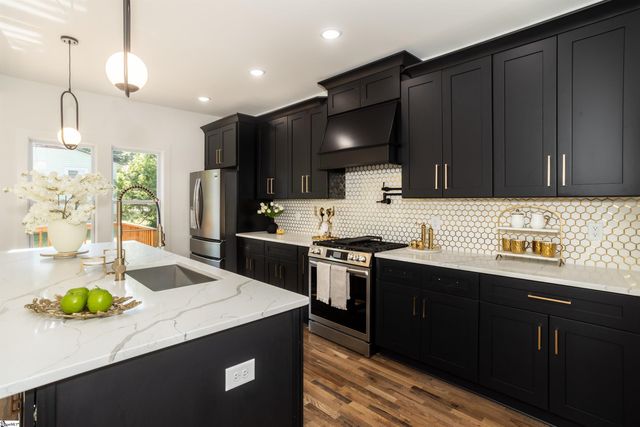 304 Cook Street, Greenville, SC 29601