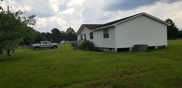 482 Stanley Avenue, Walterboro, SC 29488