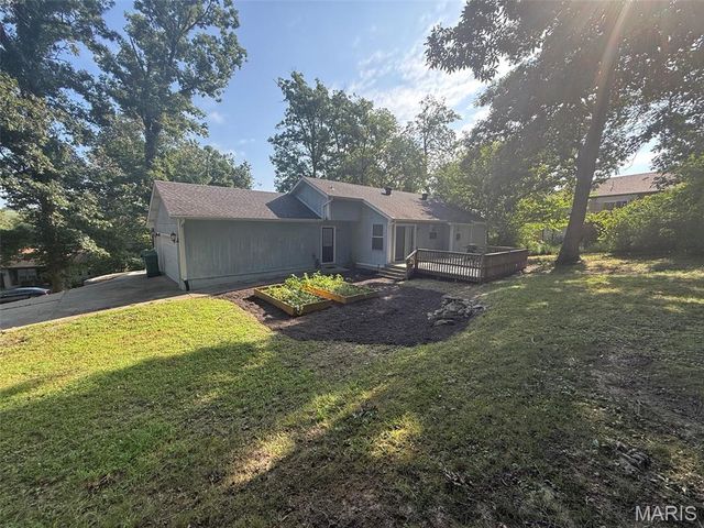 5108 Twelve Oaks Avenue, Villa Ridge, MO 63089
