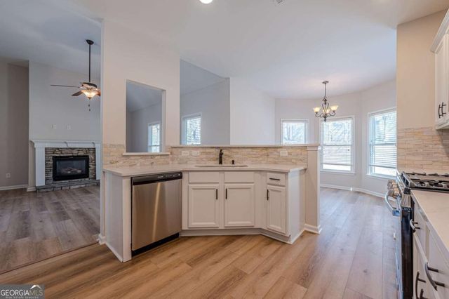 218 Jefferson Avenue, Canton, GA 30114