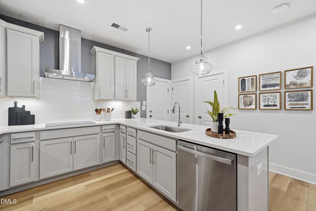 1305 Granholm Road 113, Cary, NC 27519