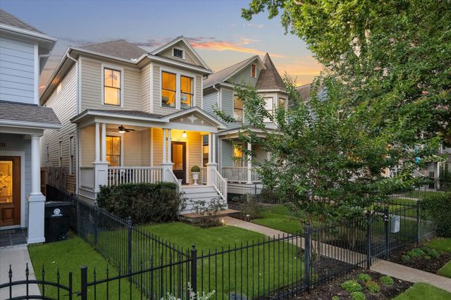 227 W 24th Street, Houston, TX 77008