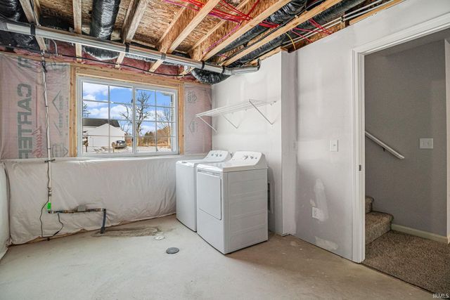 1326 Keady Court, South Bend, IN 46614