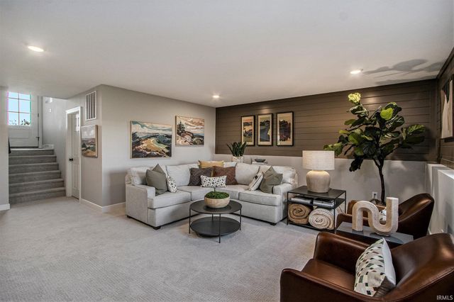 1326 Keady Court, South Bend, IN 46614