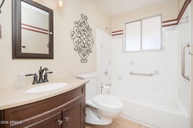 2919 W MANDALAY Lane, Phoenix, AZ 85053
