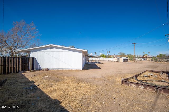 2919 W MANDALAY Lane, Phoenix, AZ 85053