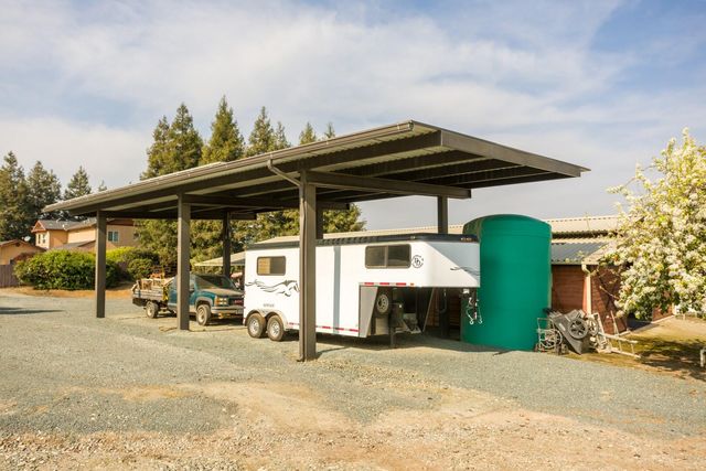 24211 Johns Drive, Porterville, CA 93257