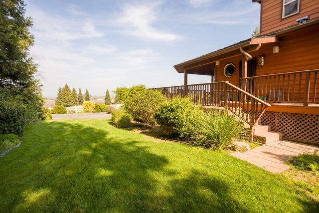 24211 Johns Drive, Porterville, CA 93257