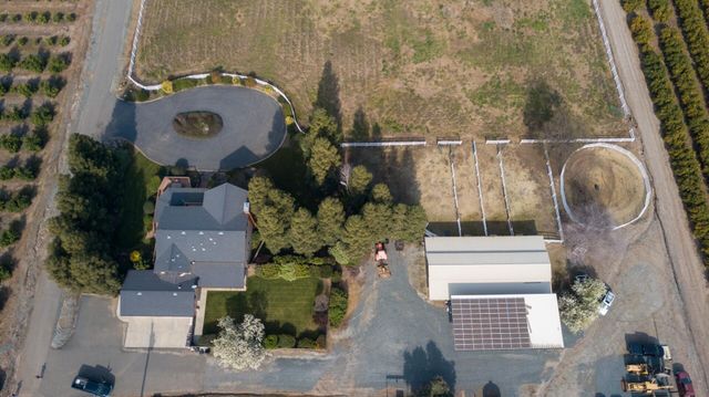 24211 Johns Drive, Porterville, CA 93257