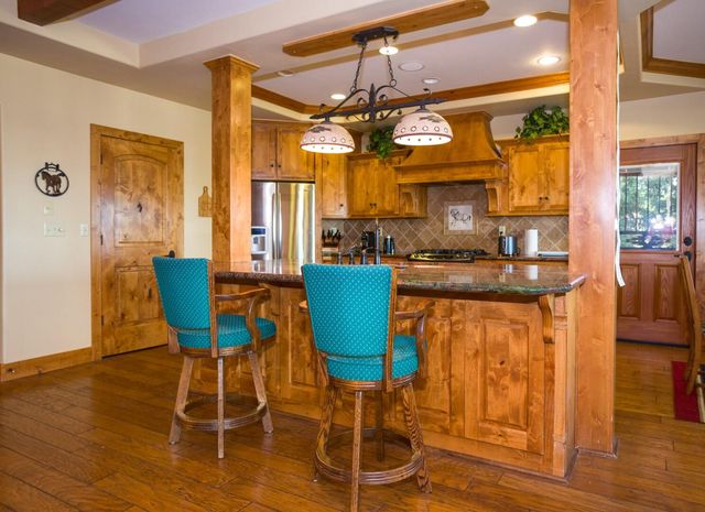 24211 Johns Drive, Porterville, CA 93257