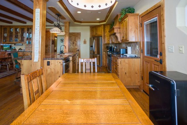 24211 Johns Drive, Porterville, CA 93257