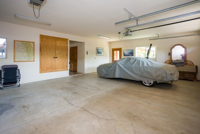 24211 Johns Drive, Porterville, CA 93257