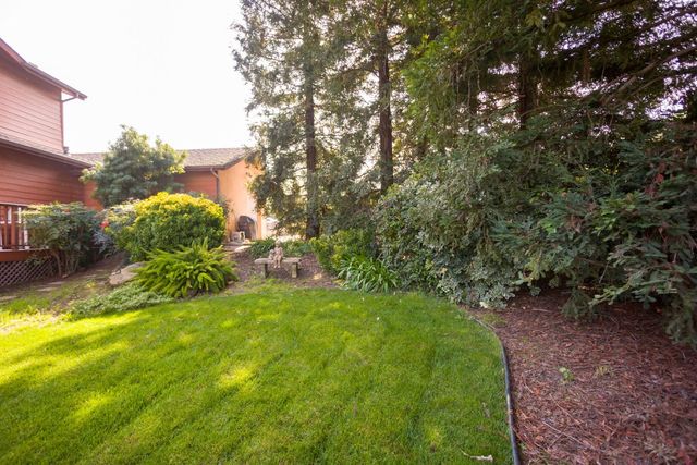 24211 Johns Drive, Porterville, CA 93257