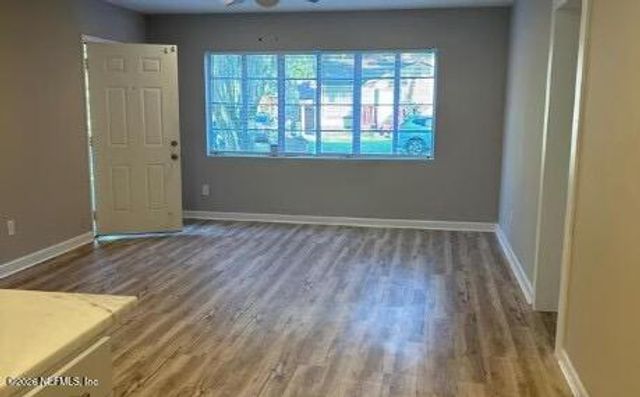 2784 GLEN MAWR Road, Jacksonville, FL 32207