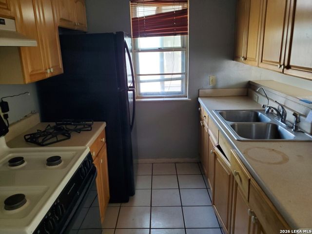 6719 Monterey St, San Antonio, TX 78227