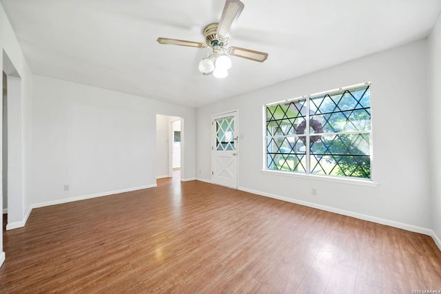 130 Algarita Rd, San Marcos, TX 78666