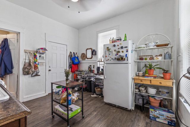 2330 N Holton STREET #2332, Milwaukee, WI 53212