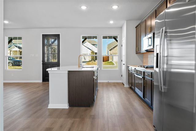 117 Kiowa BND, Liberty Hill, TX 78642