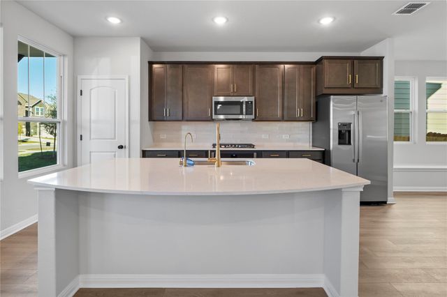 117 Kiowa BND, Liberty Hill, TX 78642