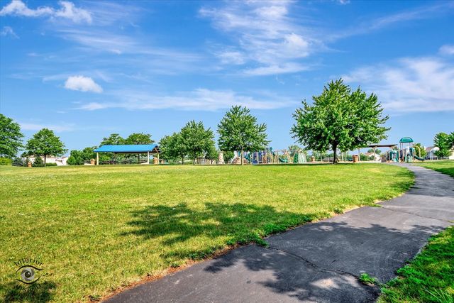17817 S Cinnamon Court, Lockport, IL 60441
