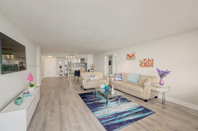 3725 S Ocean Dr 601, Hollywood, FL 33019