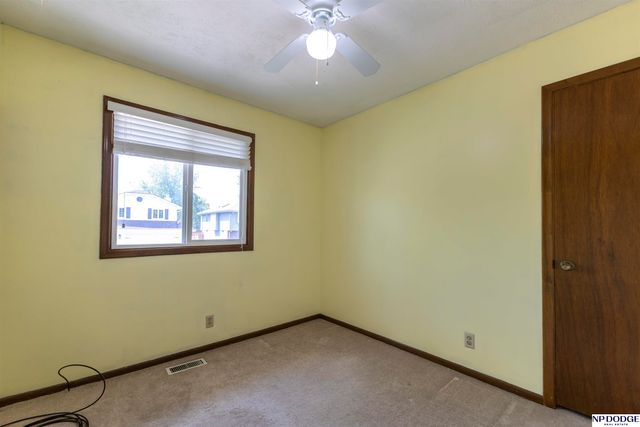 11018 Z Street, Omaha, NE 68137