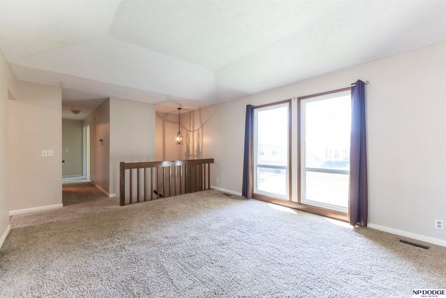 11018 Z Street, Omaha, NE 68137