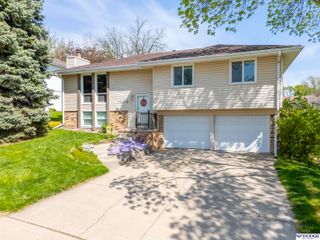 11018 Z Street, Omaha, NE 68137