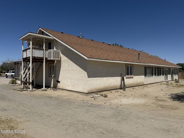 765 Hunter Park Way, Fallon, NV 89406
