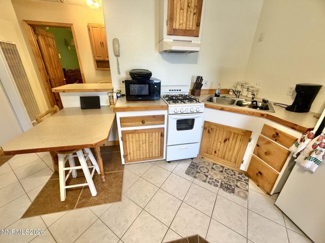765 Hunter Park Way, Fallon, NV 89406