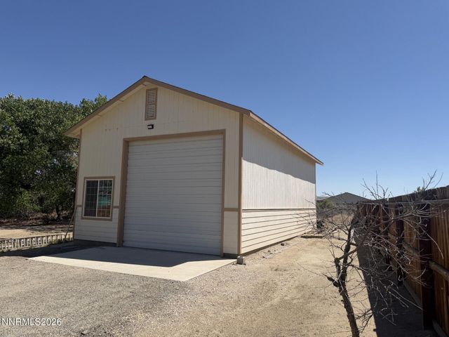 765 Hunter Park Way, Fallon, NV 89406