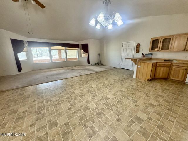 765 Hunter Park Way, Fallon, NV 89406