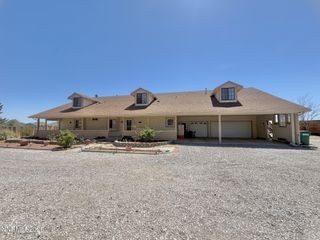 765 Hunter Park Way, Fallon, NV 89406