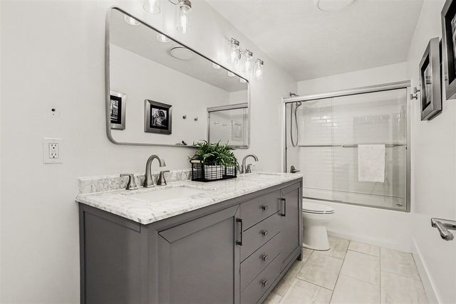 15080 Steve's Drive, Grand Haven, MI 49417