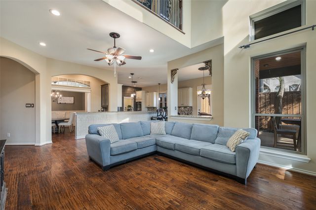 609 Somerset Drive, Flower Mound, TX 75028