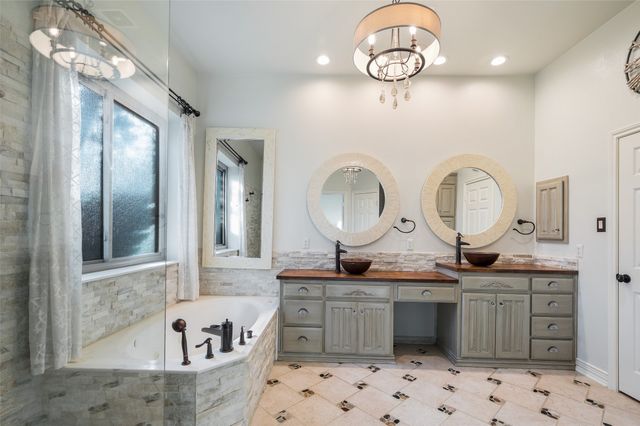 609 Somerset Drive, Flower Mound, TX 75028