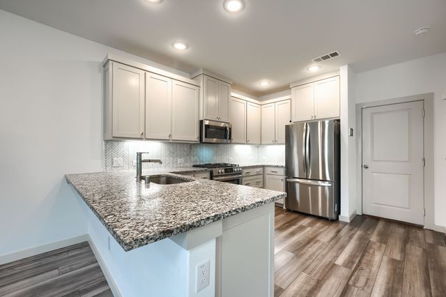 1329 Madison Avenue, Flower Mound, TX 75028