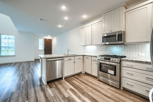 1329 Madison Avenue, Flower Mound, TX 75028