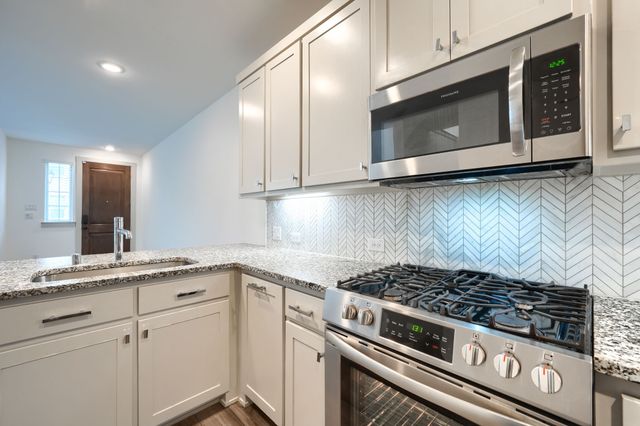 1329 Madison Avenue, Flower Mound, TX 75028