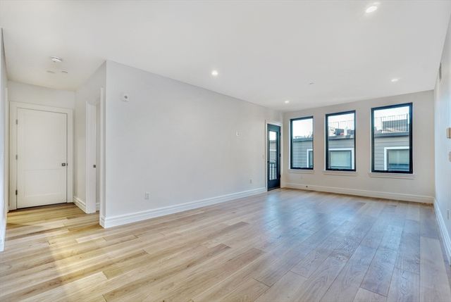515 E Second St 408, Boston, MA 02127
