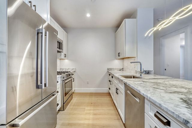 515 E Second St 408, Boston, MA 02127